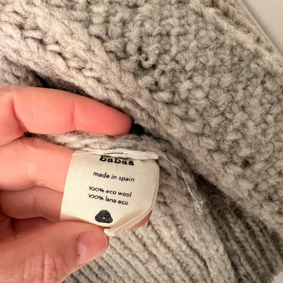 Babaa Wool Knit Sweater in Gray - Picture 3 of 3